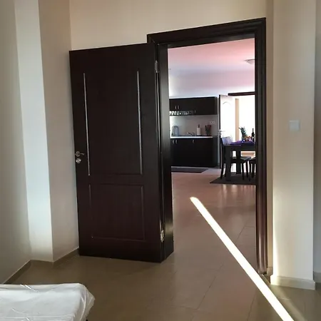 Advanced Apartments Salt Lake Beach شقة فندقية بوموري
