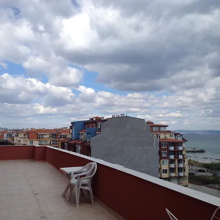 شقة فندقية Advanced Apartments Salt Lake Beach 4*