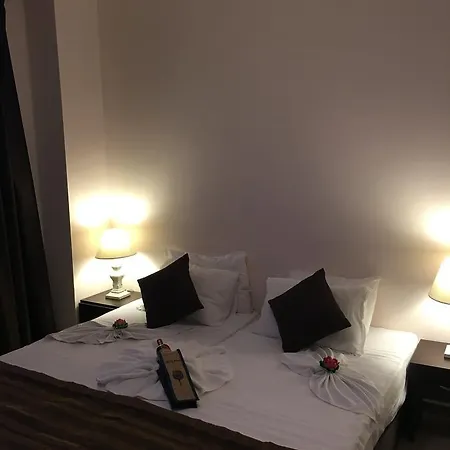 شقة فندقية Advanced Apartments Salt Lake Beach 4*